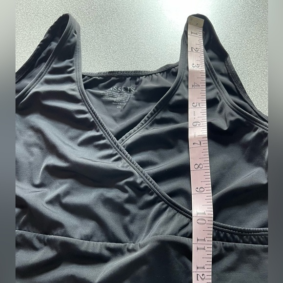 Assets By Spanx Black Crossover Shapewear Camisole Size 2X - Picture 5 of 7